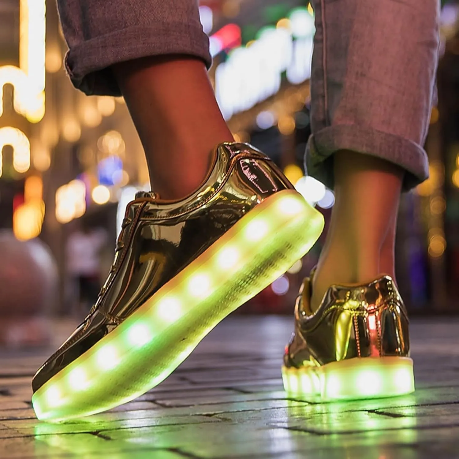 Breathable Dress Sneaker Student Shoes Thick Soled Sports Shoes Fashionable Light USB Rechargeable Skate Sports