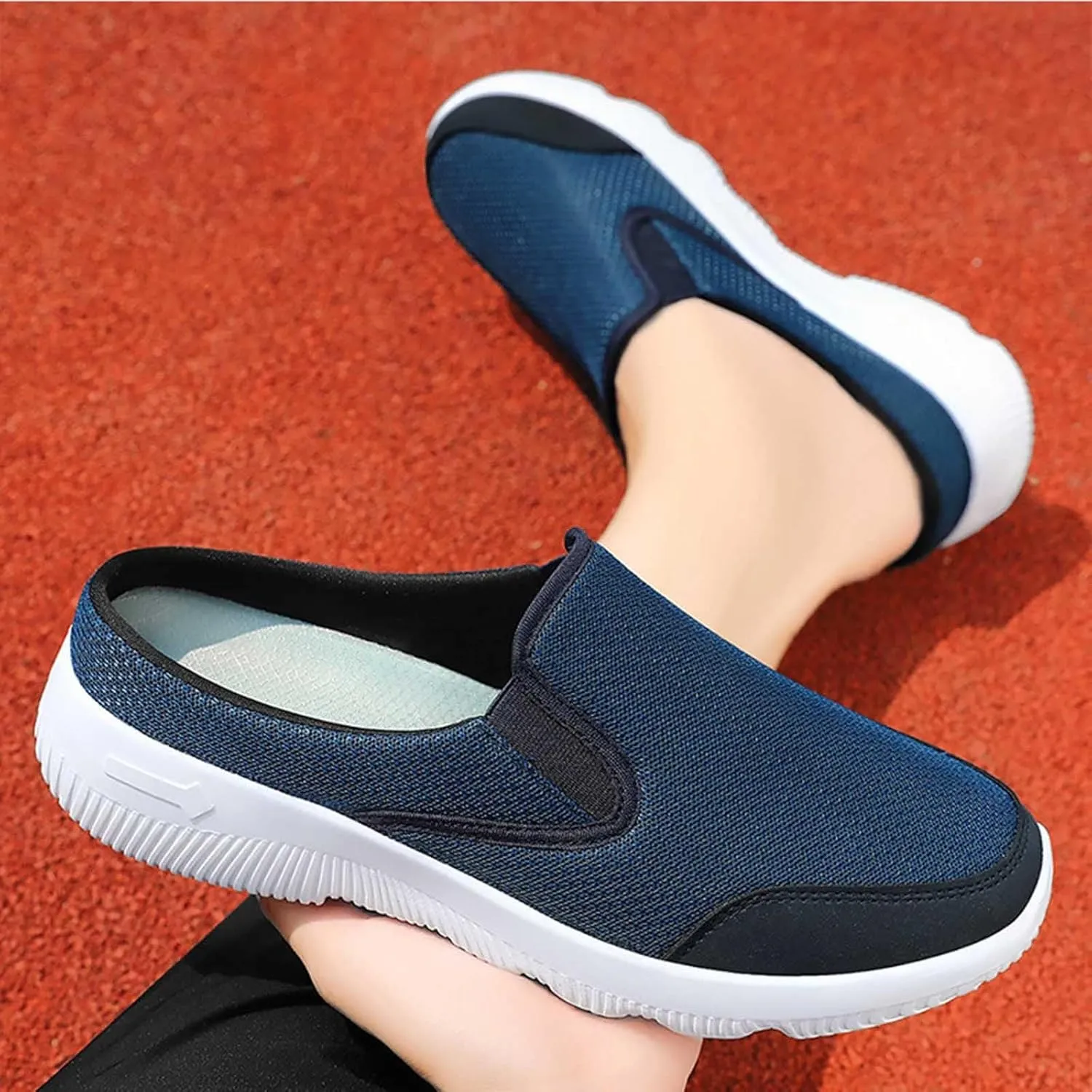 Casual Walking Shoes Men's Comfortable and Breathable Slip On Casual Shoes