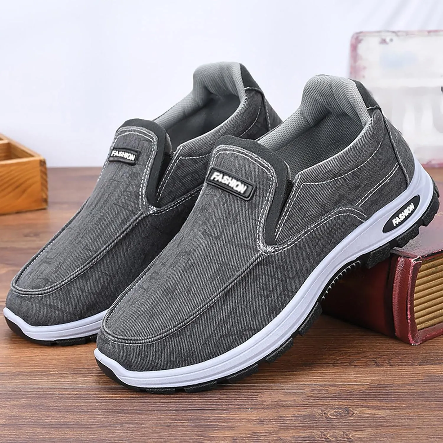 Fashion Sneakers Comfortable Men's Shoes Breathable Solid Color Casual Soft Sole Comfortable Simple Walking Shoes