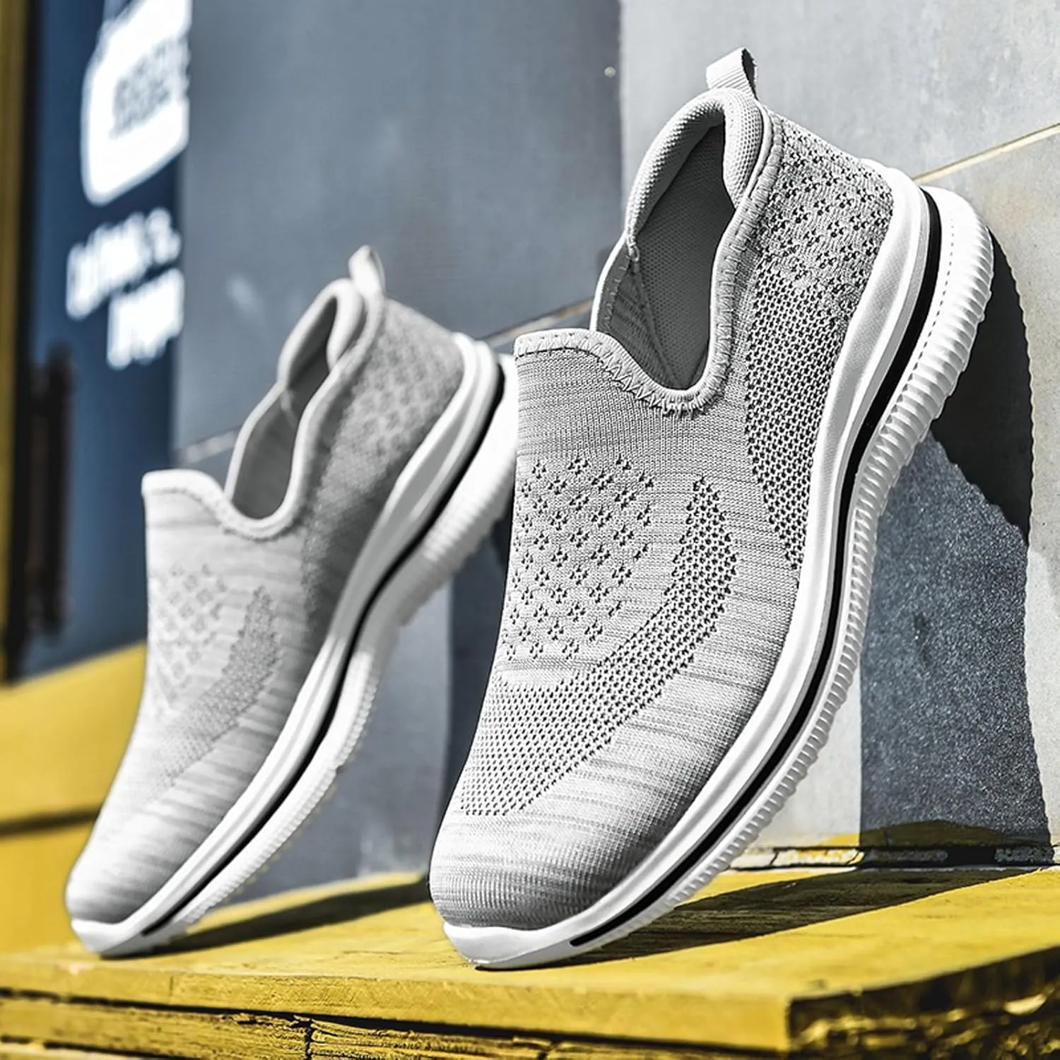 Fashion Sneakers Shoes Fashion Men Mesh Mountaineering Casual Sport Shoes Lace Up Solid Color Running Breathable Soft