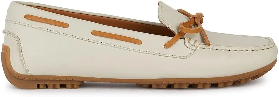 Geox Girl D Kosmopolis   Grip Moccasin