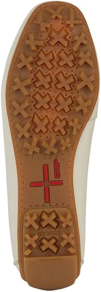 Geox Girl D Kosmopolis   Grip Moccasin