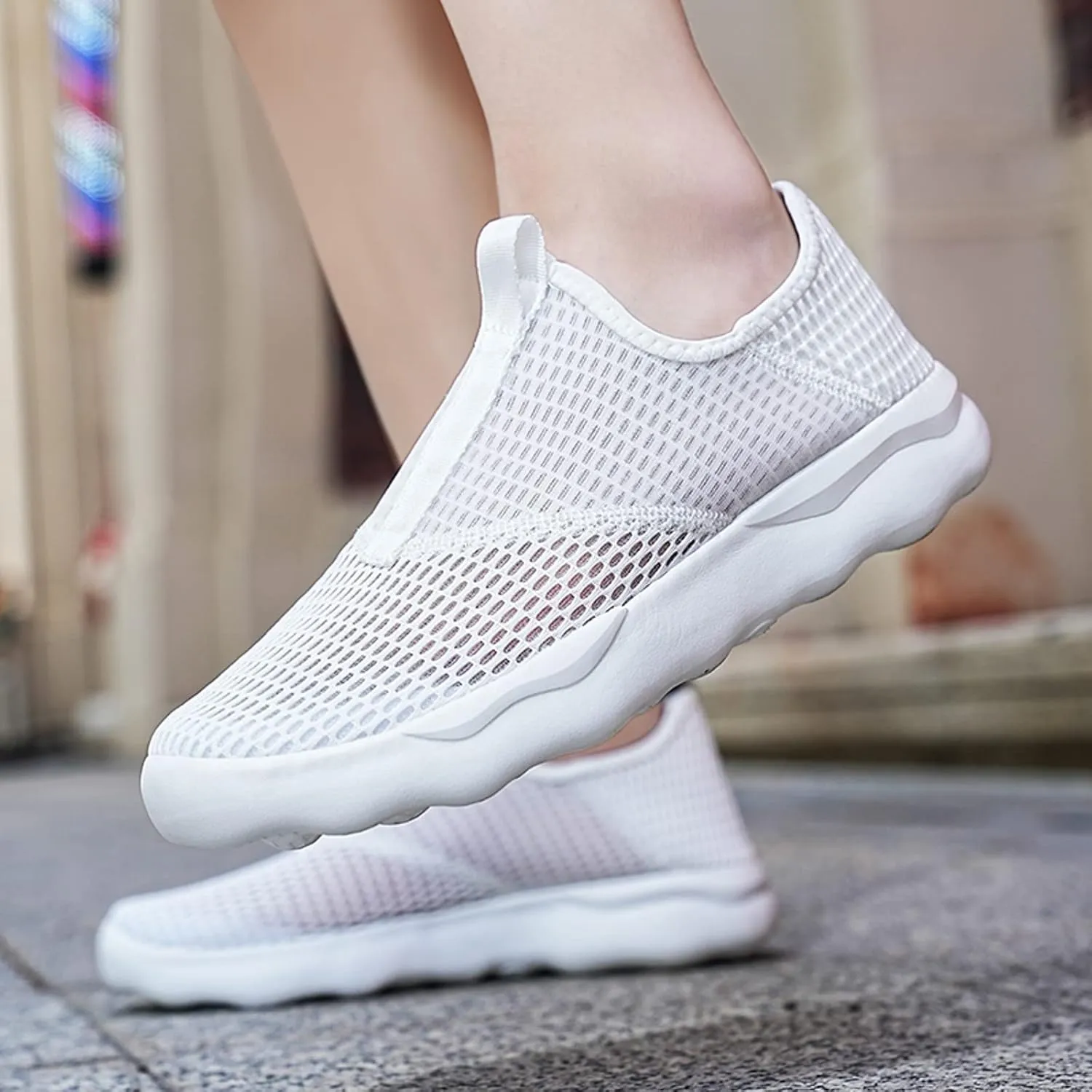 Men's Breathable Mesh Running Shoes Comfortable Breathable Lightweight Tennis Shoe Elastic Fly Woven Mesh Shoes