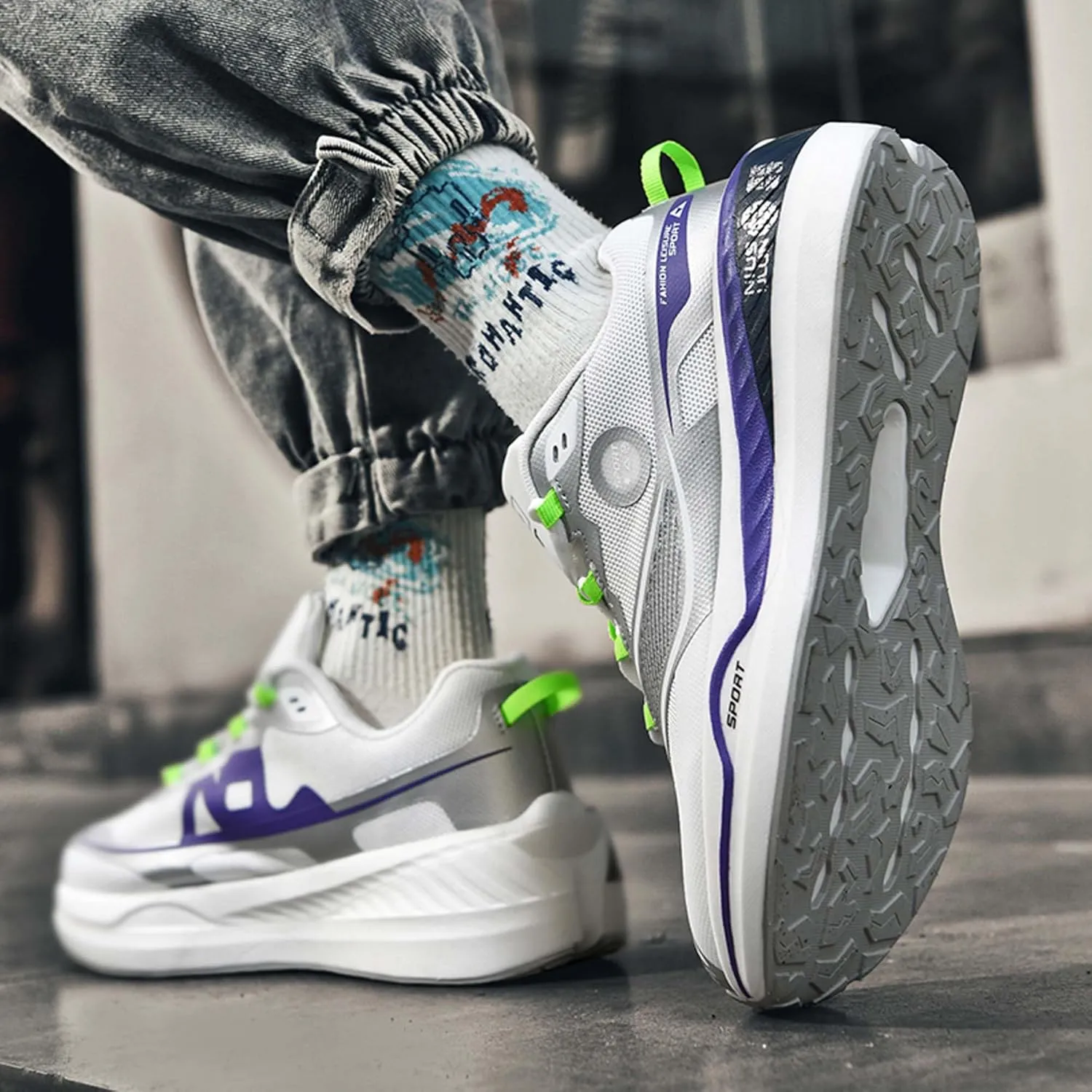Men's Breathable Running Shoes Fashion Sneakers Women's Outdoor Anti-Slip Cushion Training Jogging Tennis Fitness Shoes Fashion Basketball Shoes