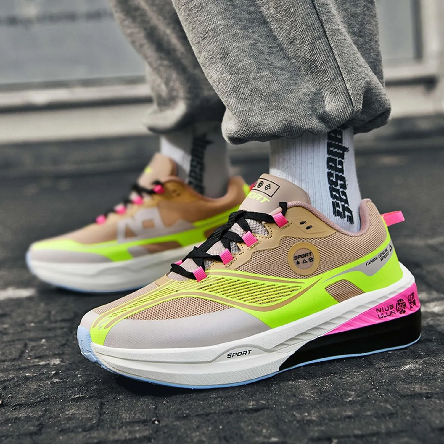Men's Breathable Running Shoes Fashion Sneakers Women's Outdoor Anti-Slip Cushion Training Jogging Tennis Fitness Shoes Fashion Basketball Shoes
