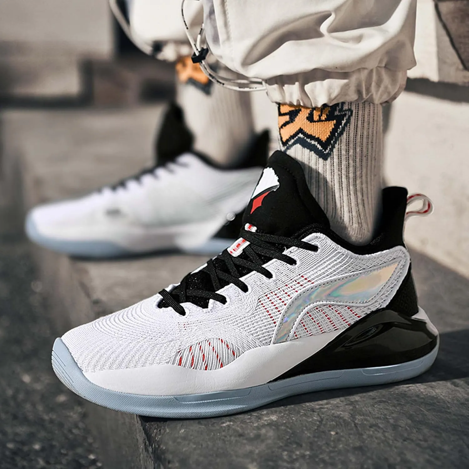Men's Casual Sneakers Light Breathable Mesh Basketball Shoes Non-Slip Training Running Shoes Outdoor Casual Walking Men's Shoes
