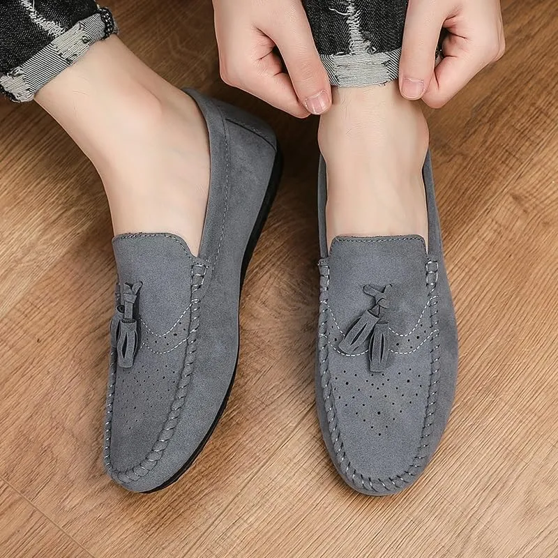 Mens Loafers Solid Color Faux Leather with Tassel Loafer Shoes Flexible Flat Heel Anti-Slip Fashion Party Slip-on