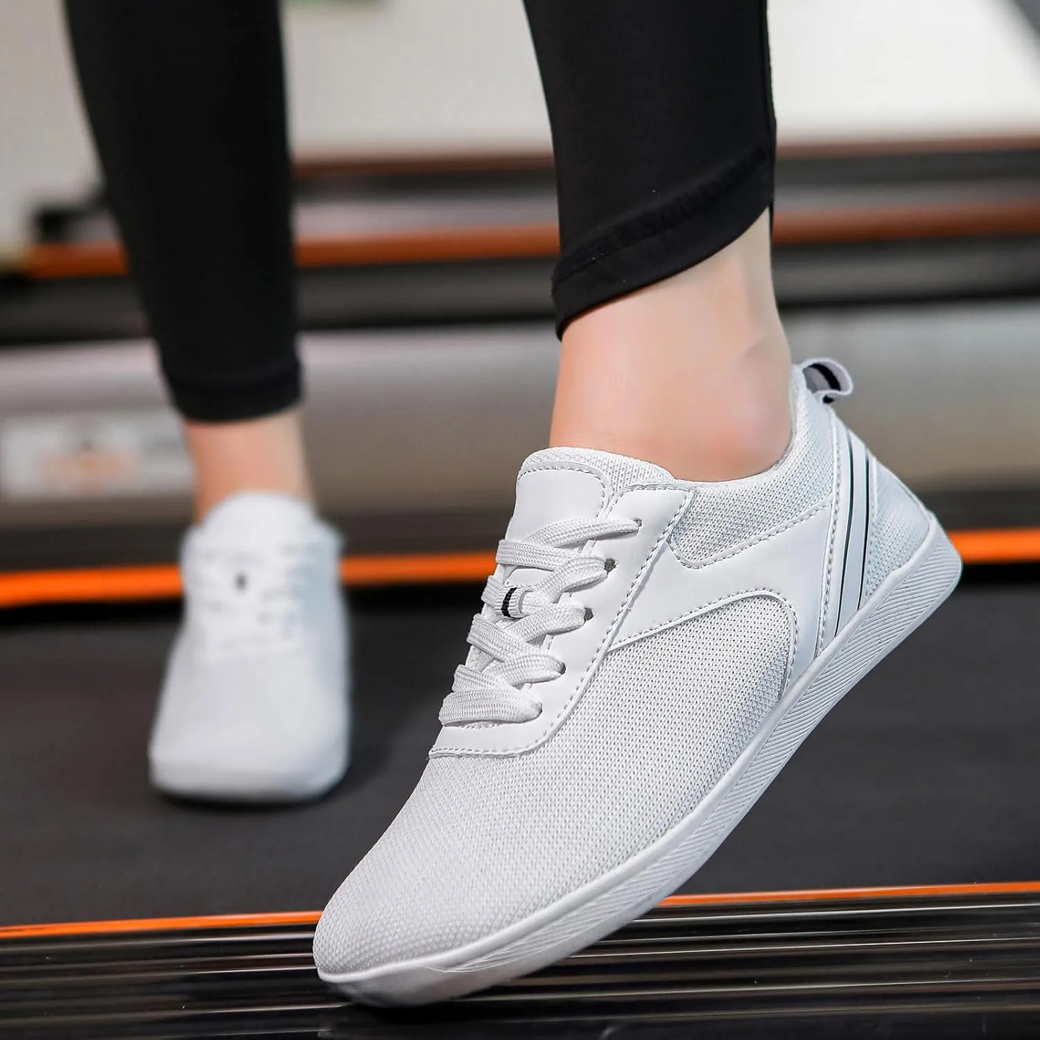 Men's Sneakers Couple Mesh Sports Casual Shoes Breathable Flat Bottom Lightweight Plus Size Comfortable Walking Shoes