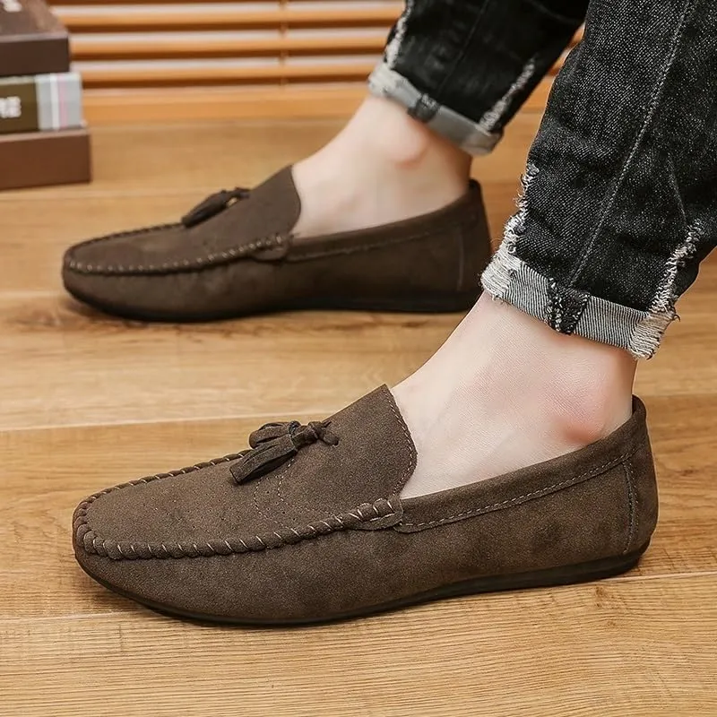 Men's Solid Color Faux Leather Loafers Tassel Slip-Ons, Round Toe Flat Heel Flexible and Lightweight, Ideal for Casual and Wedding Wear