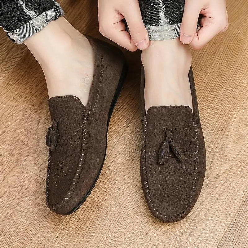 Men's Solid Color Faux Leather Loafers Tassel Slip-Ons, Round Toe Flat Heel Flexible and Lightweight, Ideal for Casual and Wedding Wear