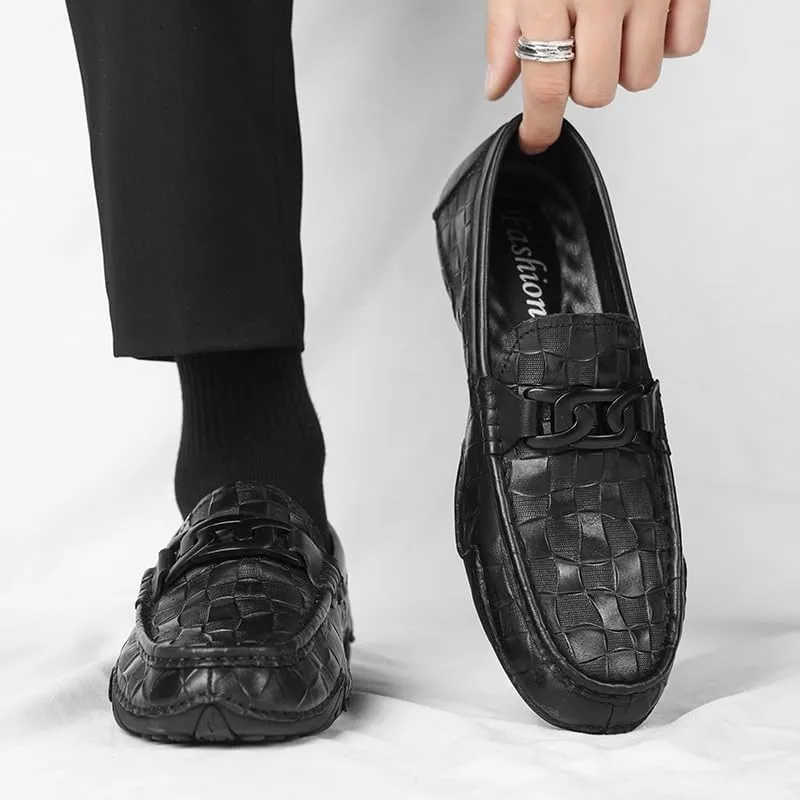 Men's Vintage Leather Driving Loafers Flexible Rubber Sole Handmade Stitching Detail for Business Casual Outfits