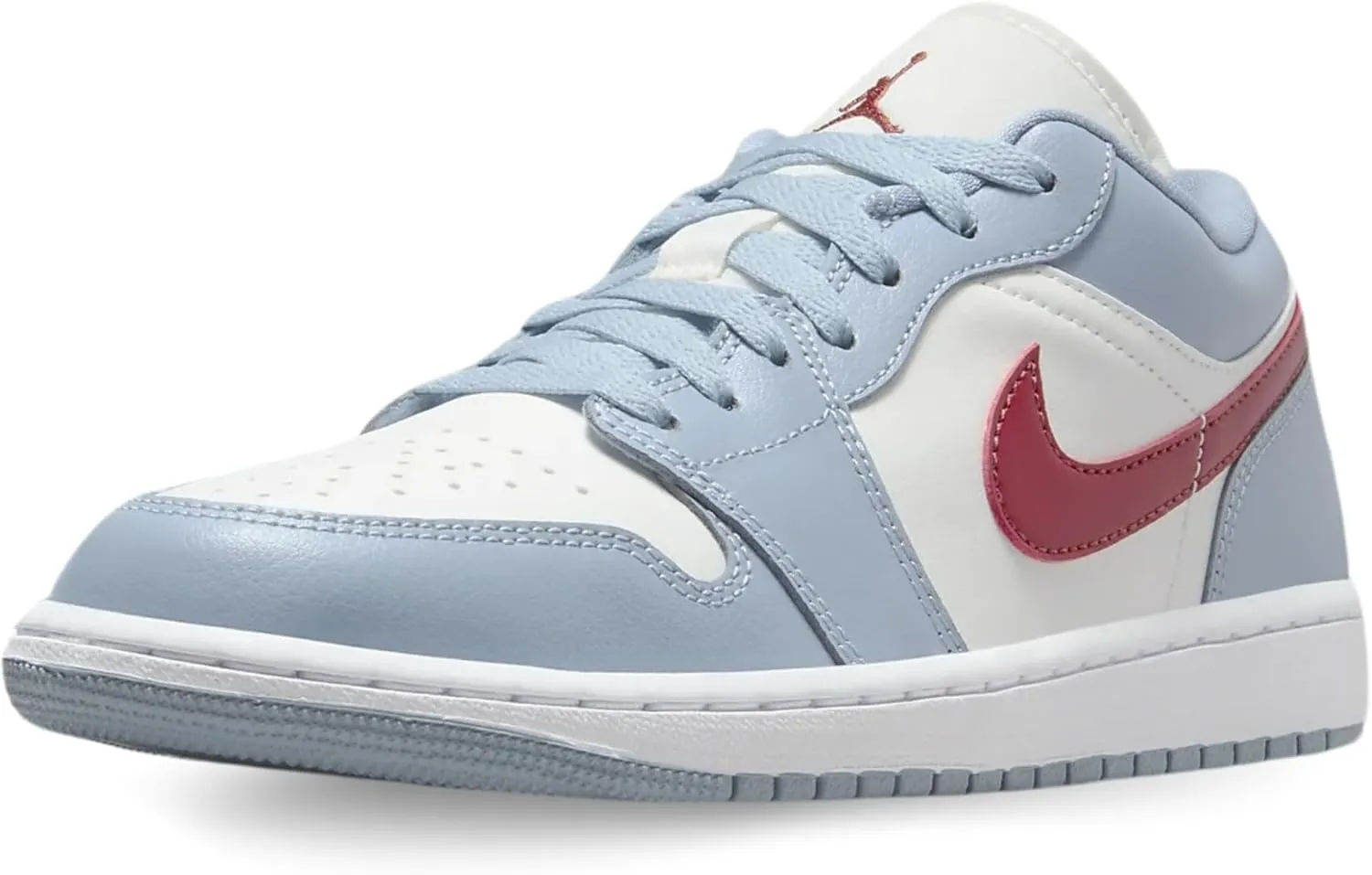 Nike Women's Basketball Sneaker