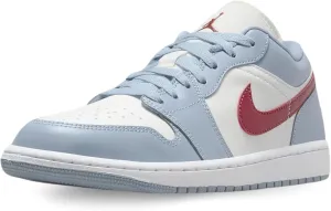 Nike Women's Basketball Sneaker