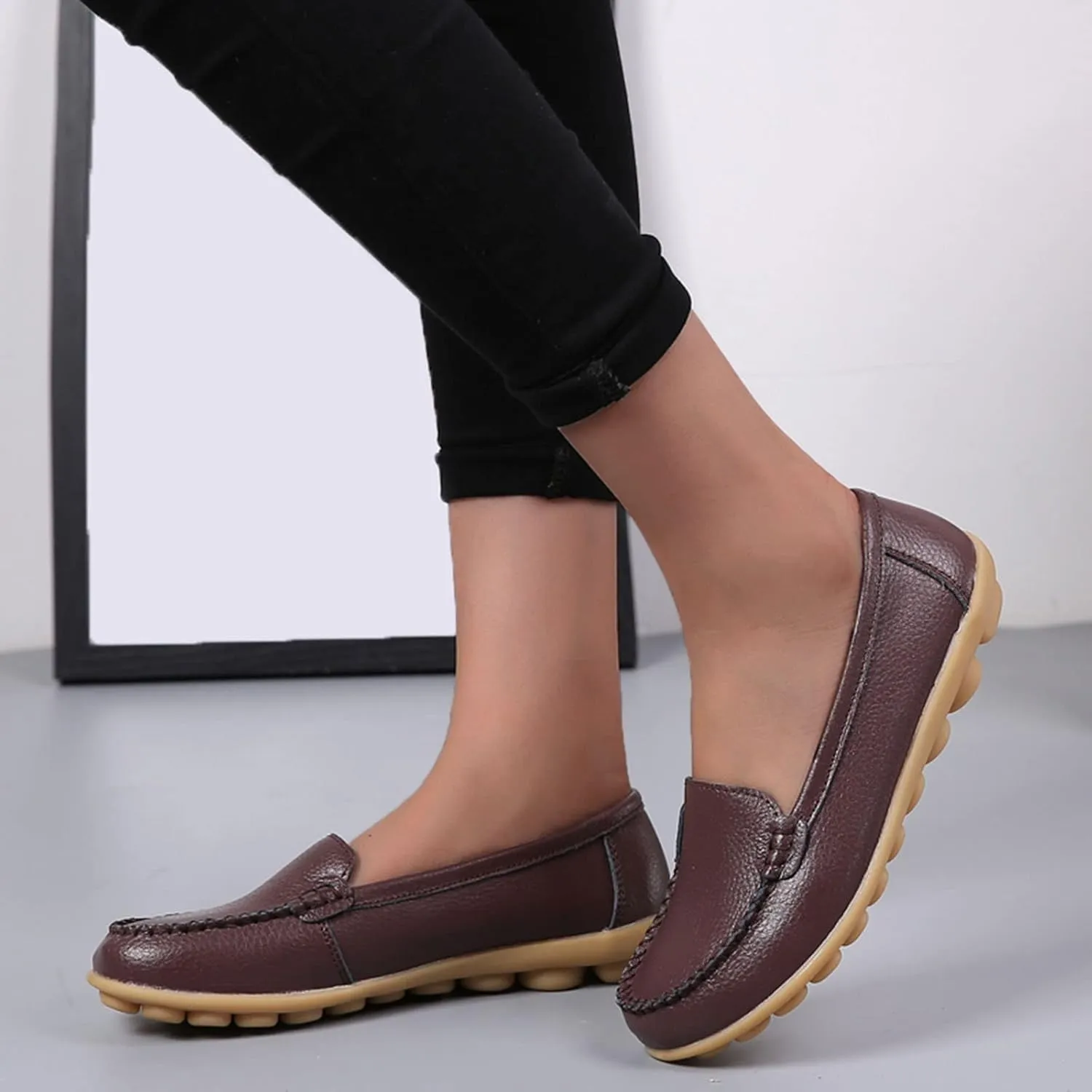 Slip On Sneakers for Women Comfort Moccasins Shoes Ladies Dressy Flats Business Casual Shoes Comfy Walking Sneaker