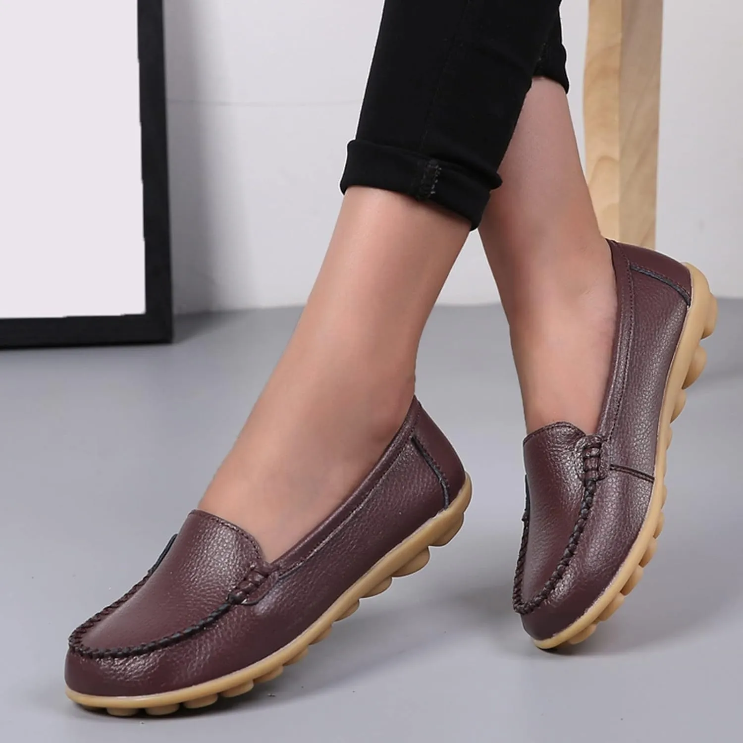 Slip On Sneakers for Women Comfort Moccasins Shoes Ladies Dressy Flats Business Casual Shoes Comfy Walking Sneaker