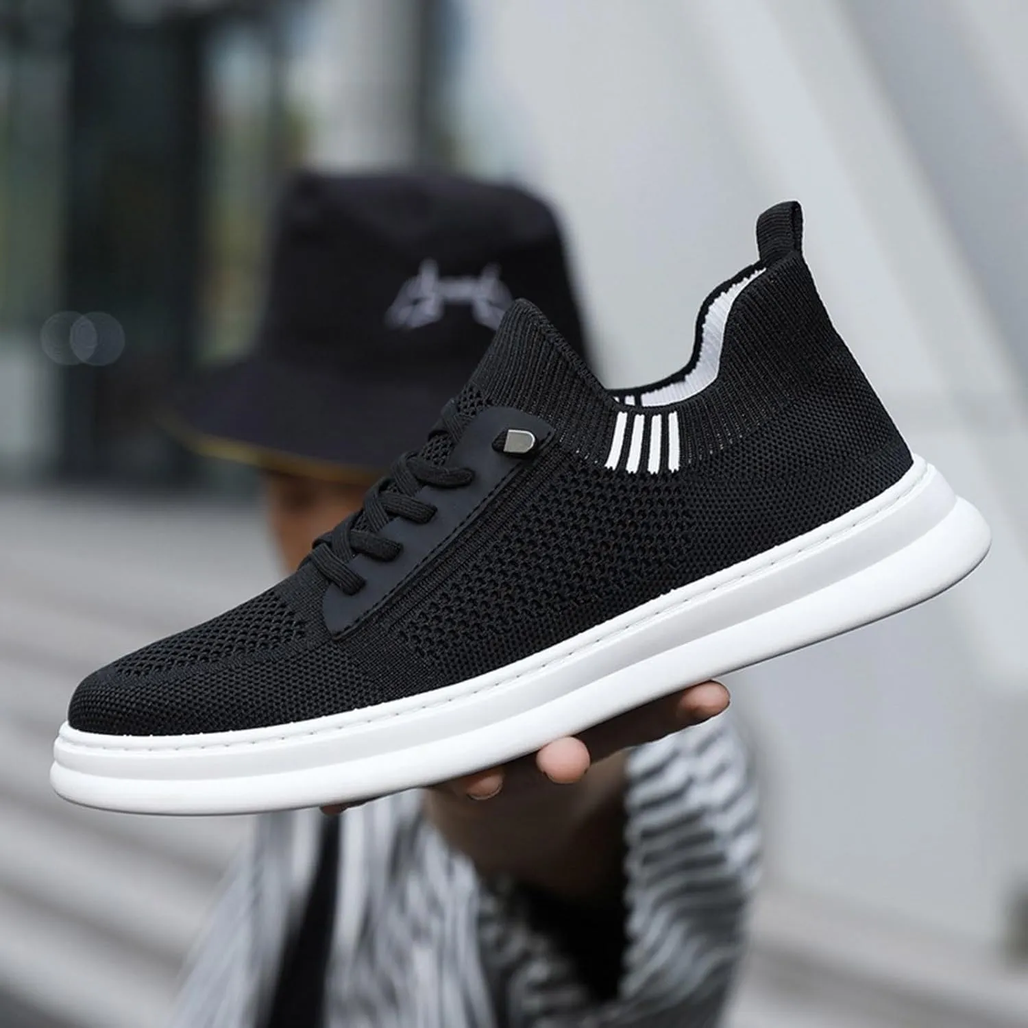 Sneakers Business Breathable Fashion Summer and Men Sneakers Fly Woven Mesh Breathable and Comfortable Slip On