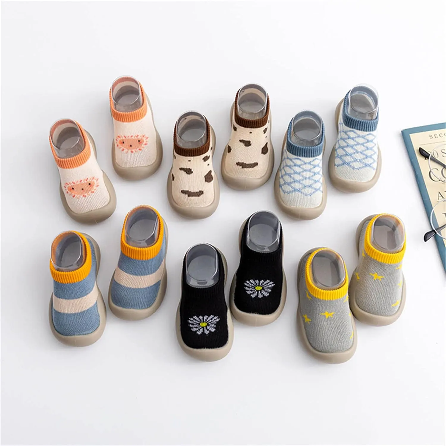 Sock Shoes Toddler,0-3 Years Newborn Boys Girls Cartoon Fleece Warm The Floor Socks Non Slip Prewalker Shoes