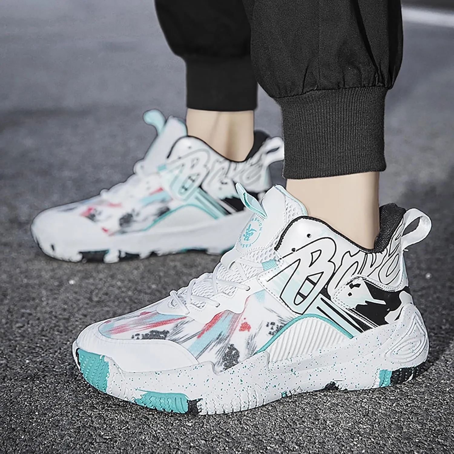 Unisex Fashionable Basketball Shoes Lightweight Breathable Anti Slip Color Blocked Style