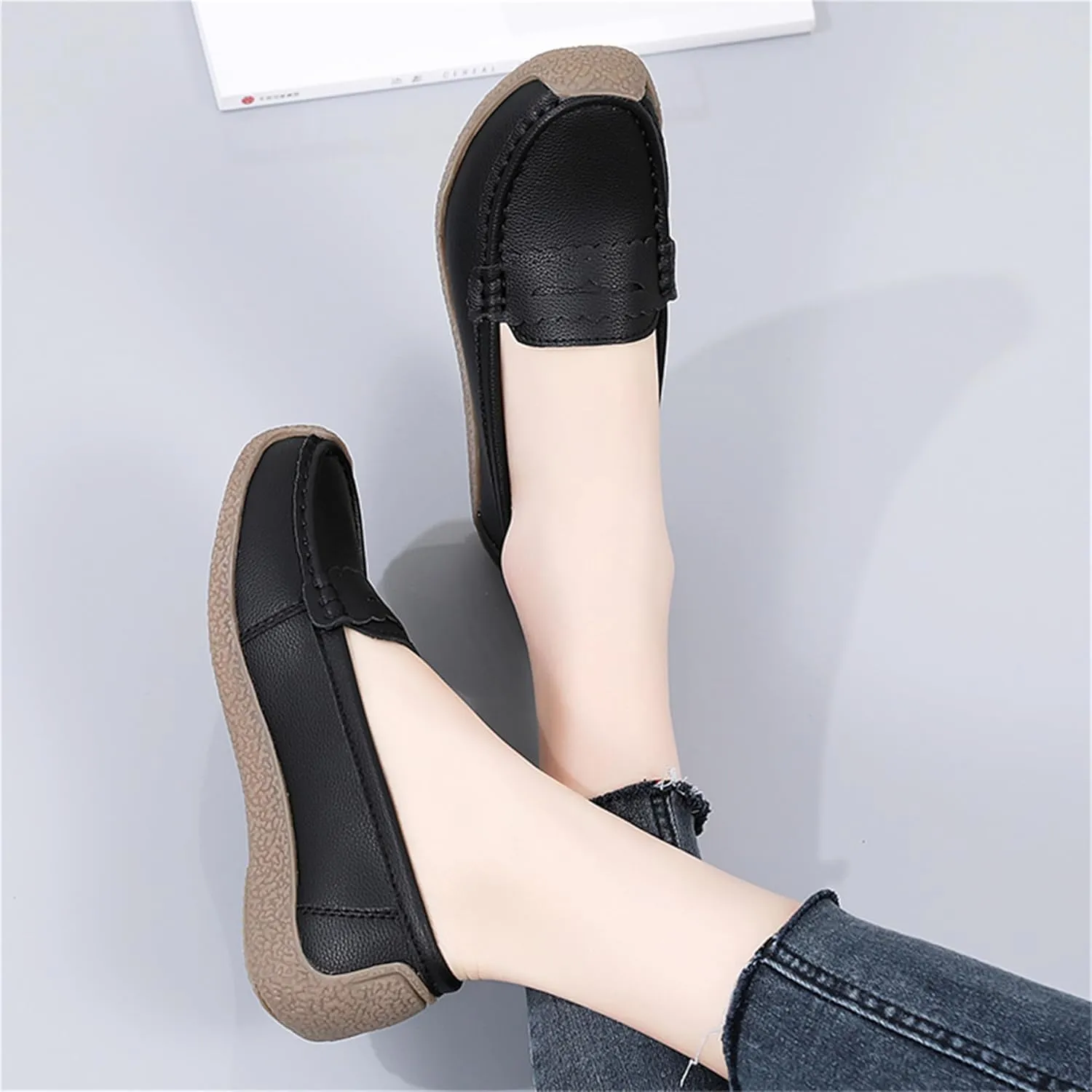 Veroders Classic Flats Loafer Shoes for Women Breathable Lightweight Flexible Leather Loafers