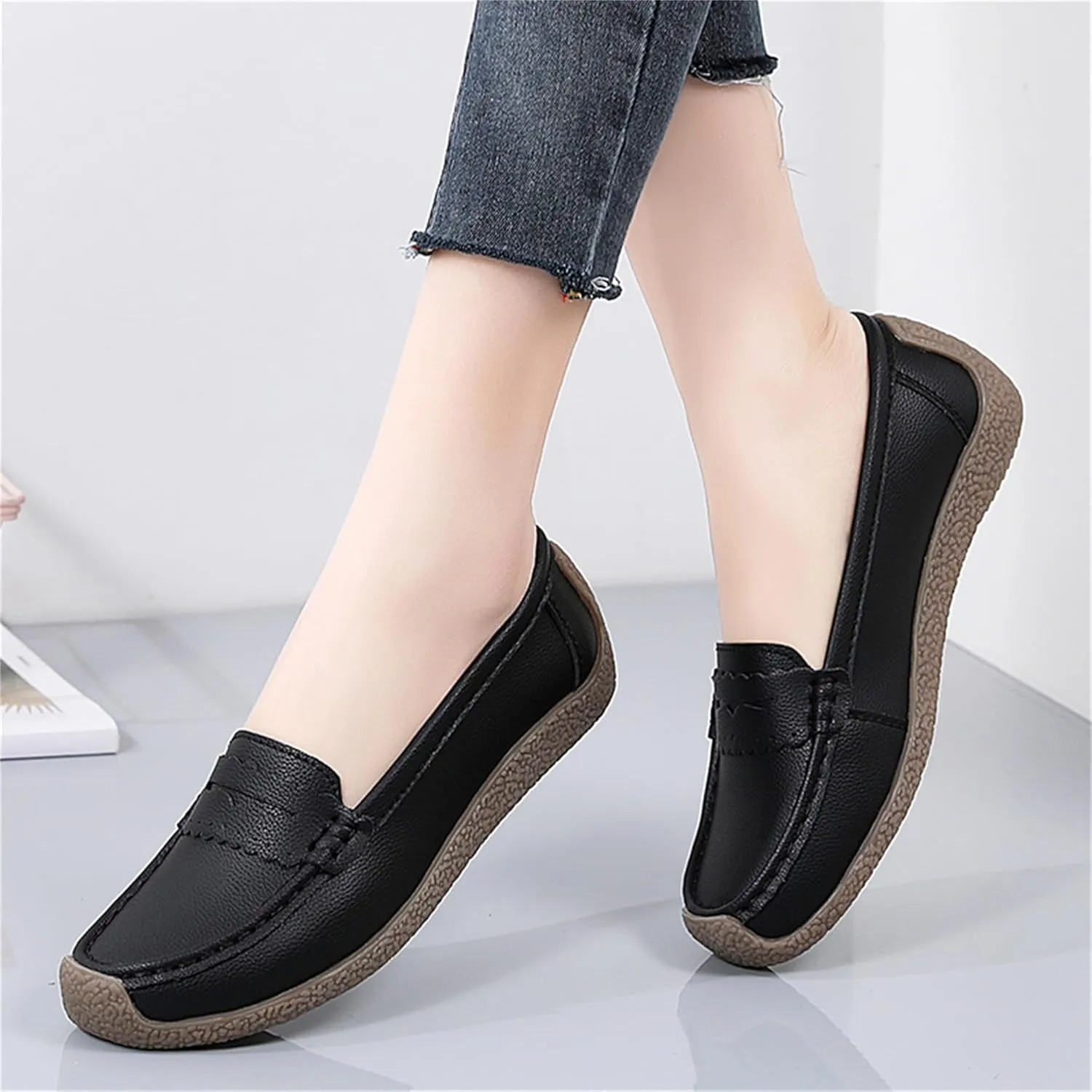 Veroders Classic Flats Loafer Shoes for Women Breathable Lightweight Flexible Leather Loafers