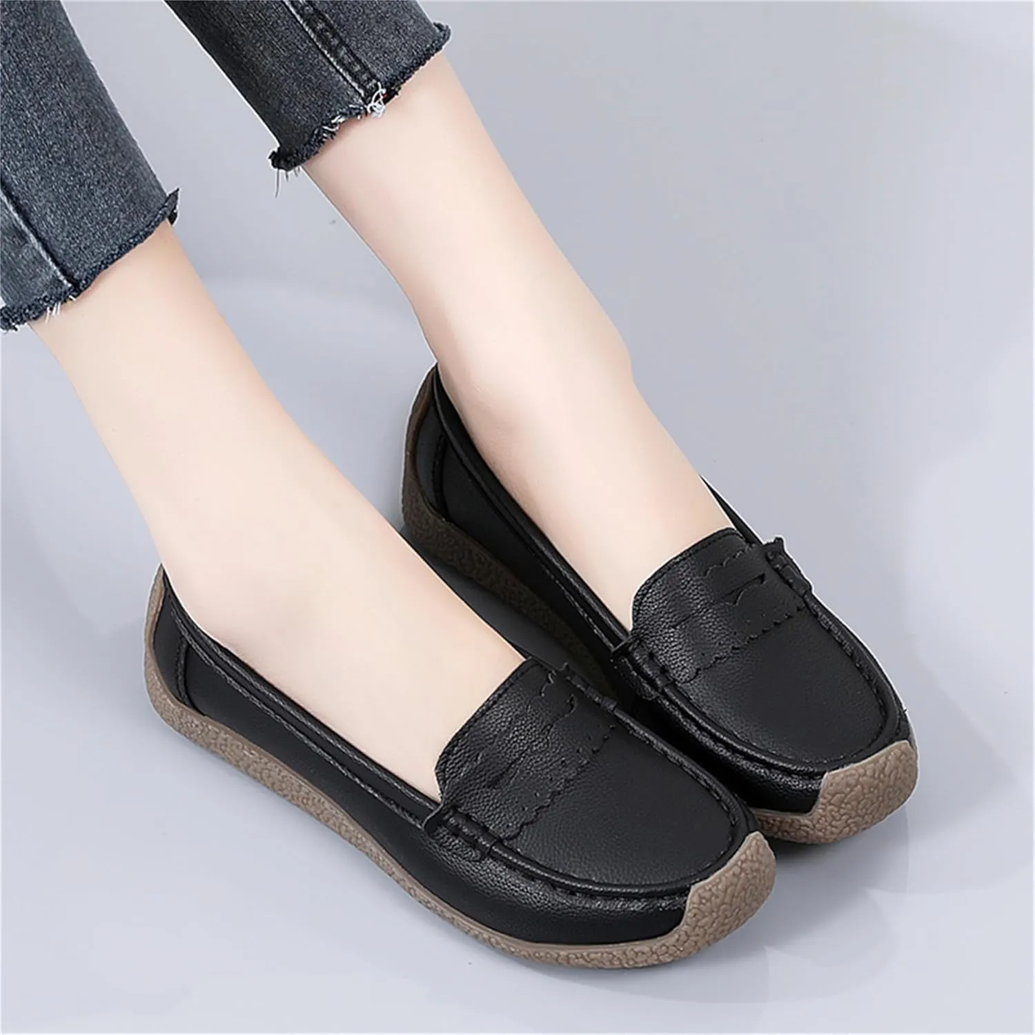 Veroders Classic Flats Loafer Shoes for Women Breathable Lightweight Flexible Leather Loafers