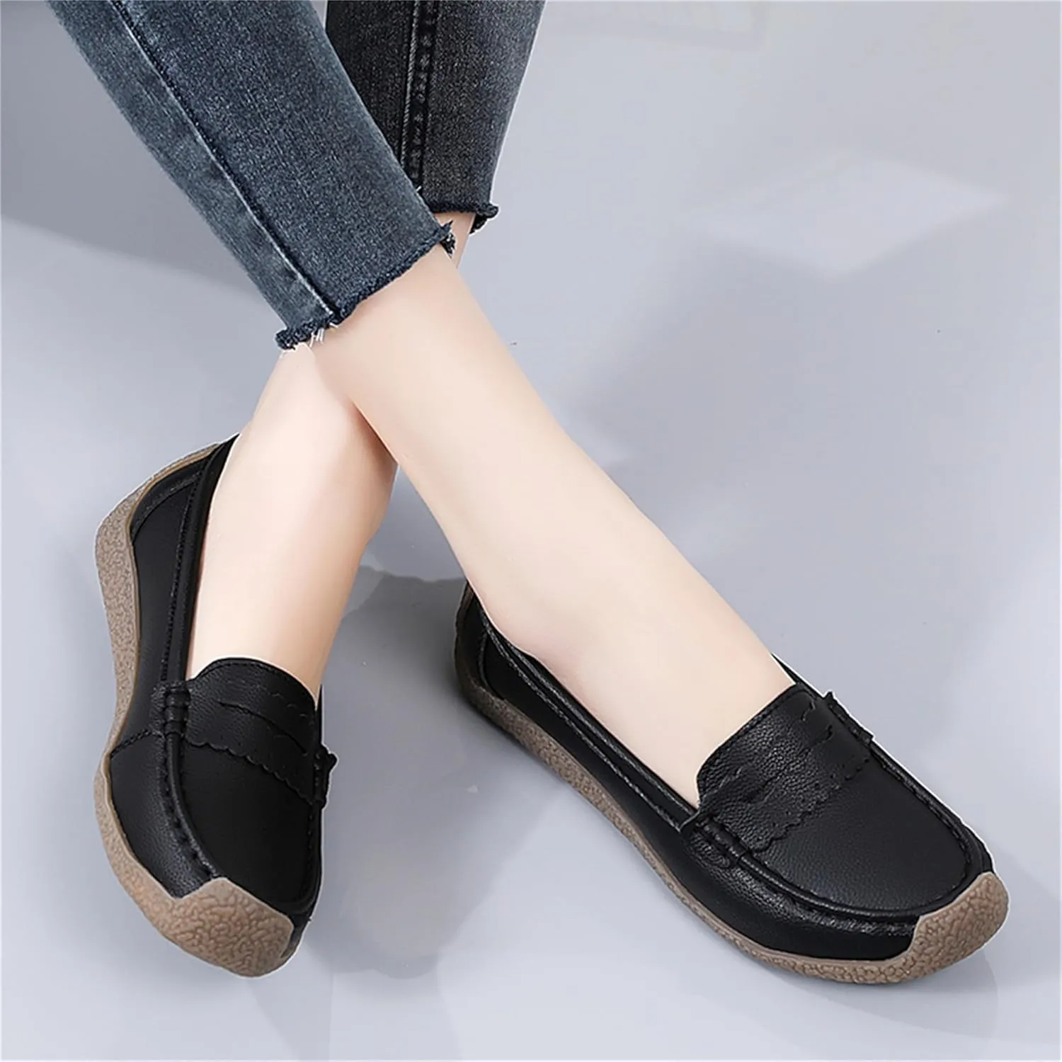Veroders Classic Flats Loafer Shoes for Women Breathable Lightweight Flexible Leather Loafers