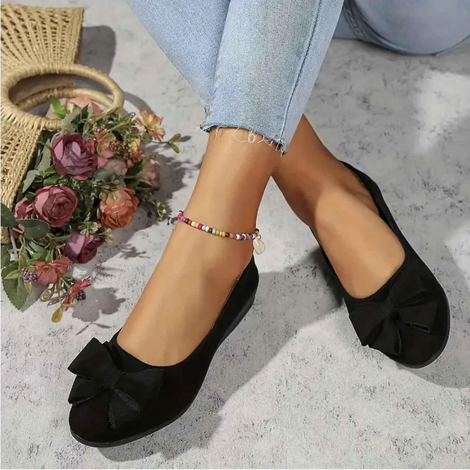 Women's Casual Slip On Shoes Comfortable Everyday Wear Versatile Footwear for Work Dates and Leisure Stylish Design with Wedge Heel