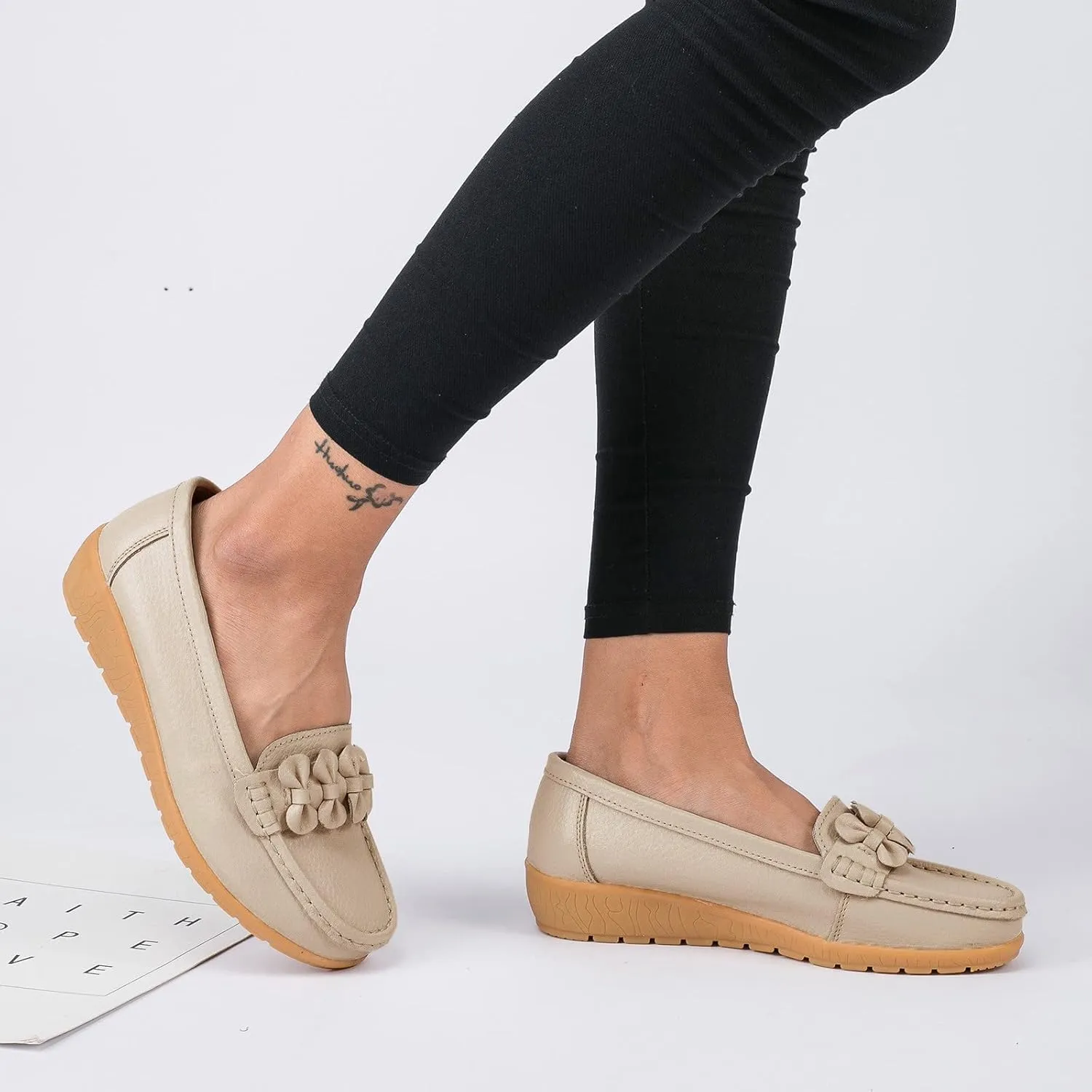 Womens Slip on Shoes Women's Loafers & Slip-Ons Round Toe Slip On CasualComfy Casual Closed Back Christmas Tennis Shoes for Men Mens Casual Shoes