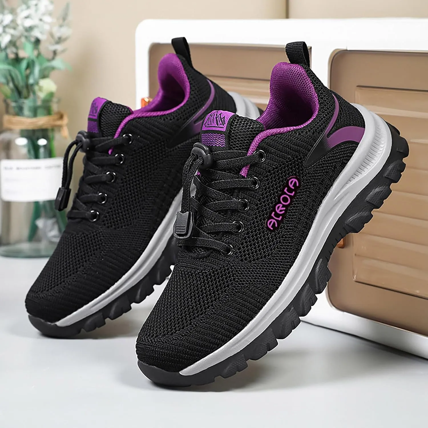 Womens Walking Shoes Slip on Comfy Knitted Non Slip Vintage Wide Running Shoes Breathable Mesh Gym Jogging Outdoor Shoes Ladies 2024 Fashion Sneakers
